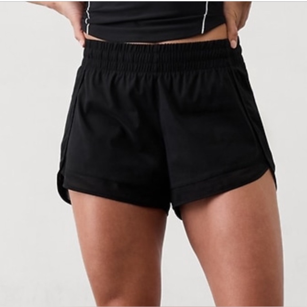 NWT Athleta 3X mesh racer run short 4’